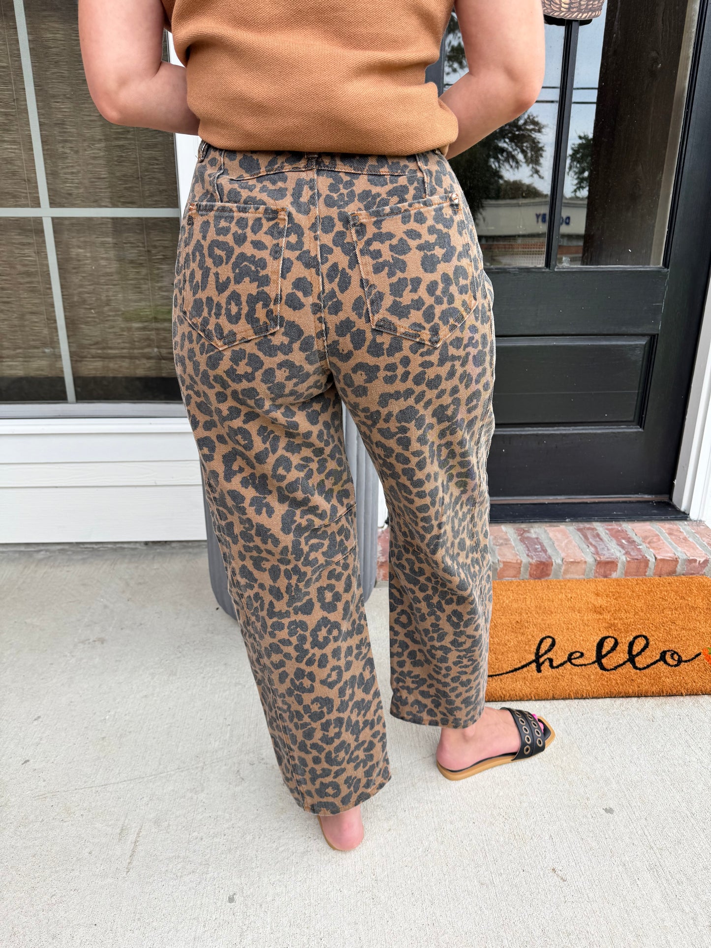 Leopard Barrel Jeans