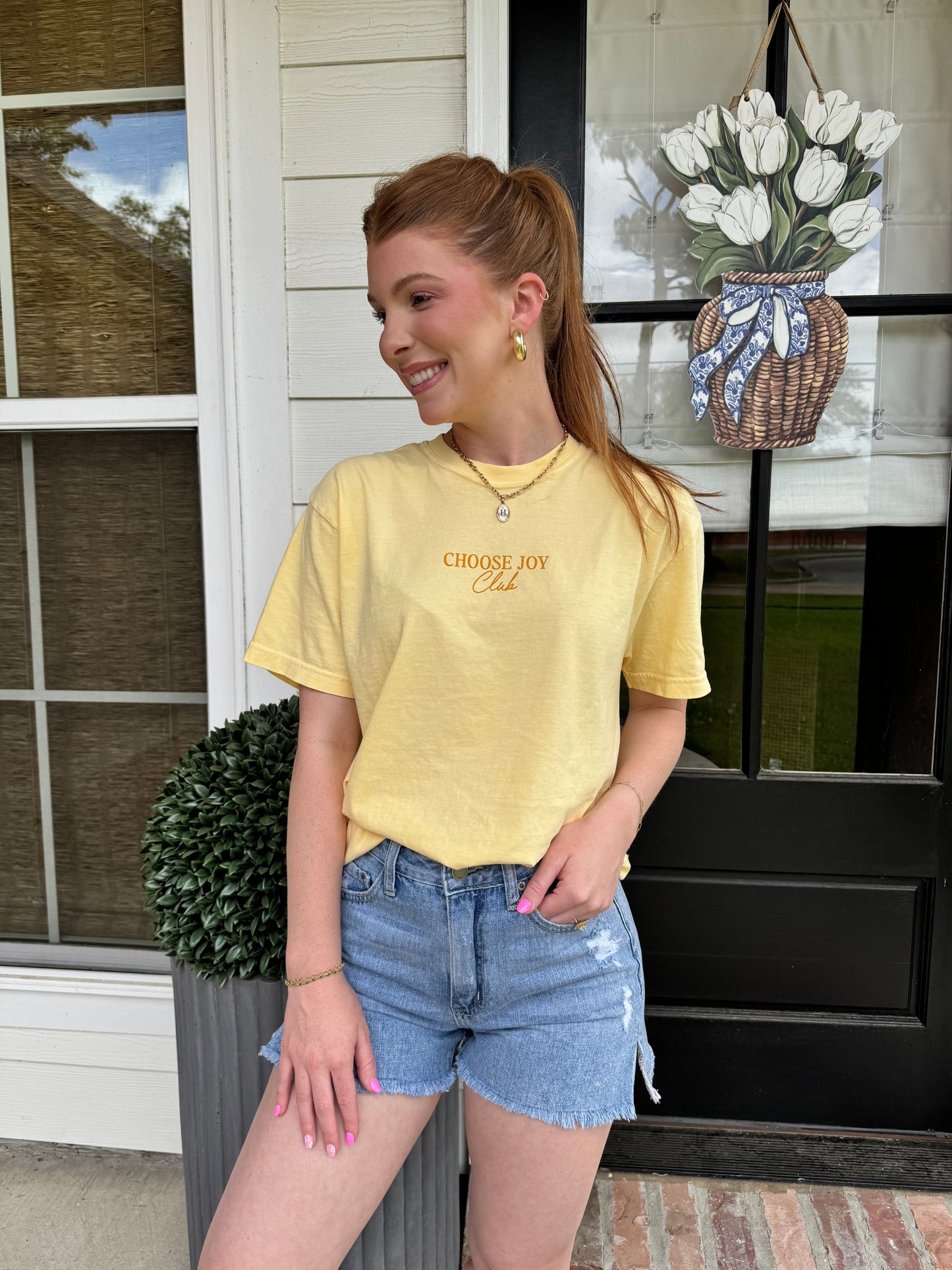 Choose Joy Tee