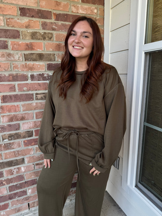 Olive Sunday Sweatshirt & Pants Set