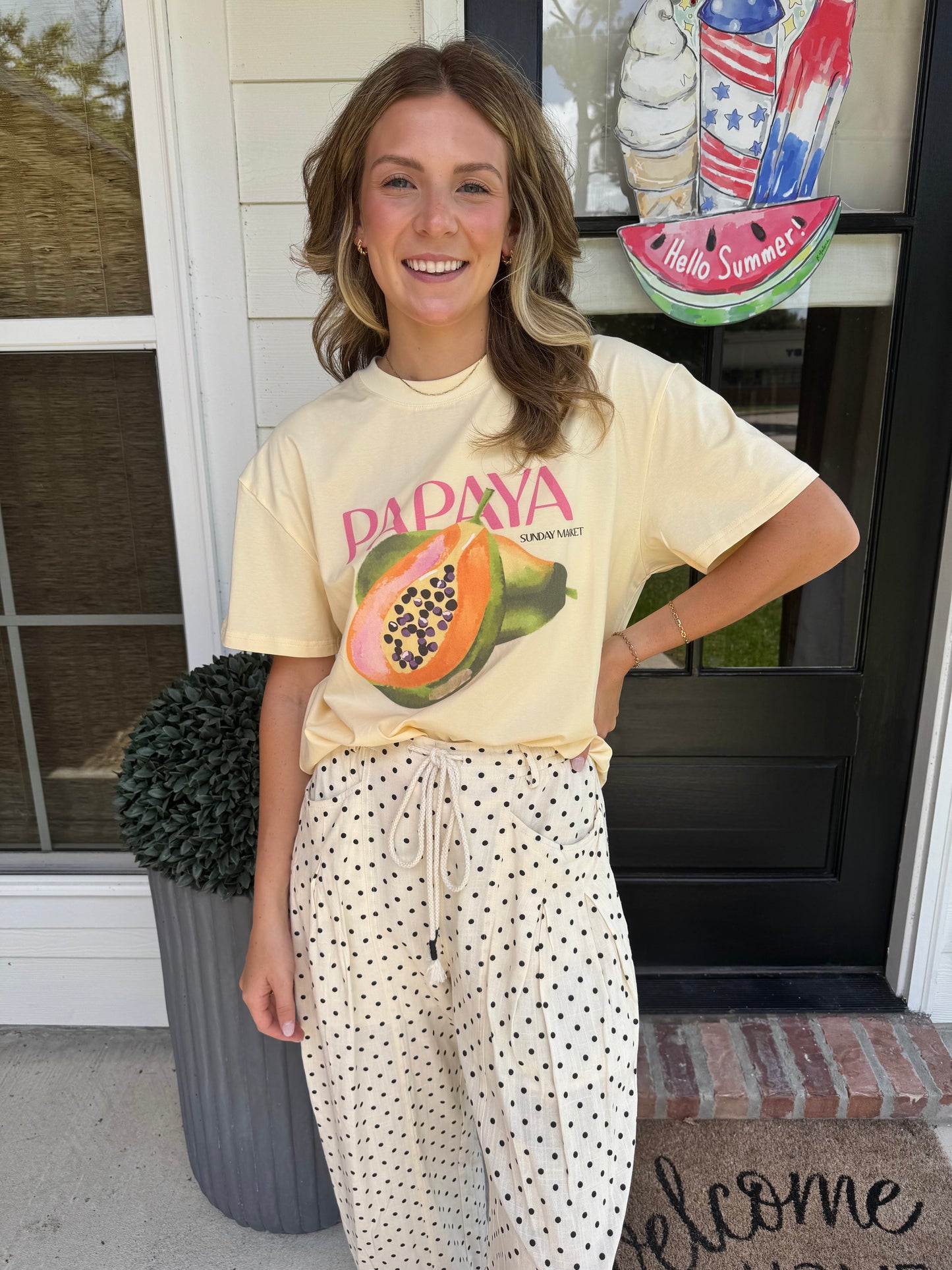 Papaya Crew Neck Graphic T-shirt