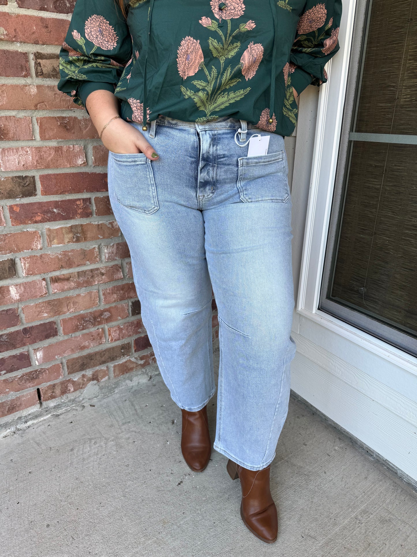 Lauren High Rise Barrel Vervet Jeans