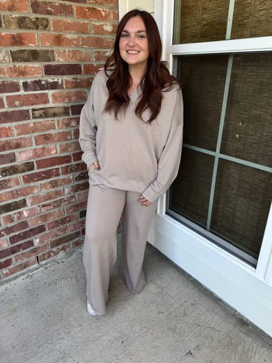 Cutesy Collared Pullover & Pants Set